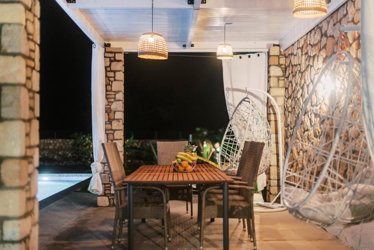 Lindos Villa Natura By Rhodes Villas ภายนอก รูปภาพ